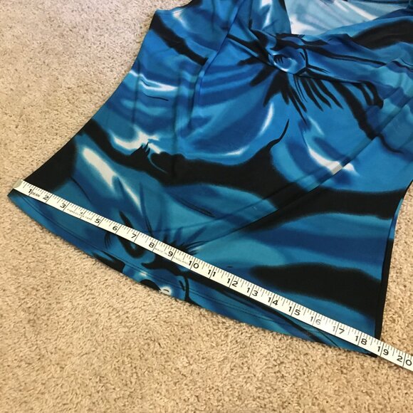 Free With 25$ Purchase Blue Painterly Abstract Floral Cowl Neck Sleevele… - Picture 12 of 13